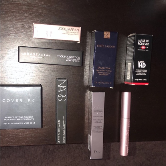 make up !!